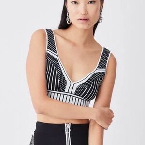 Mono Sporty Jacquard Knitted Crop Top Size M